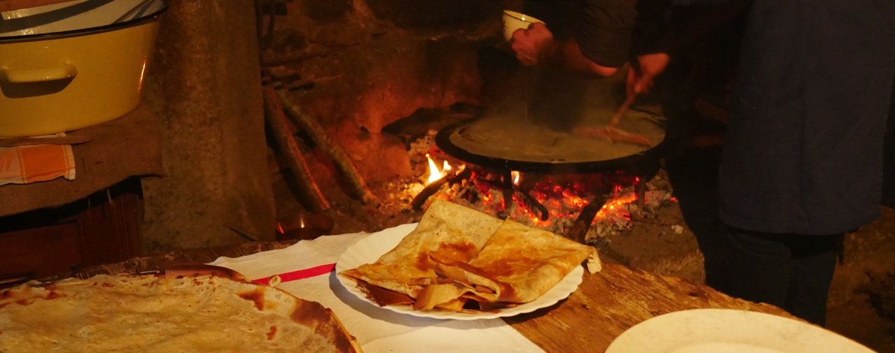 Ecomus&eacute;e : image crepe au feu de bois
