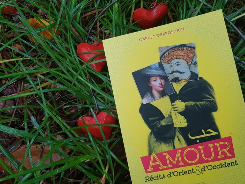 Repartez avec le carnet d'exposition «Amour. Récits d’Orient et d’Occident»